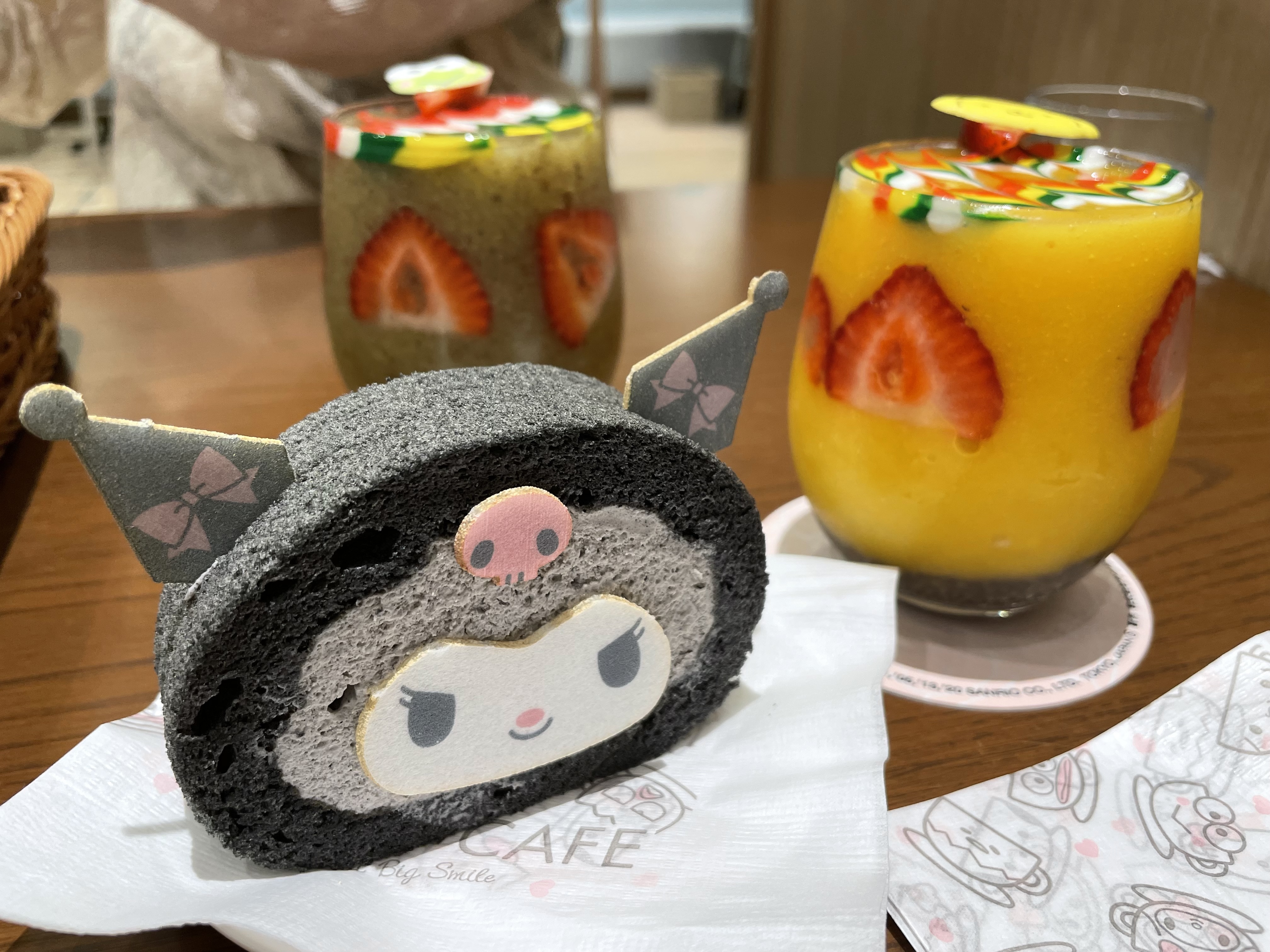 Kuromi Roll Cake